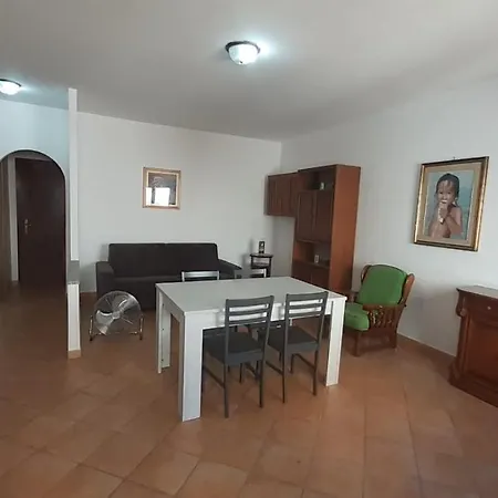 Appartamento A La Maddalena Apartment *